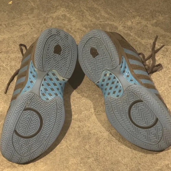 Mens Kiwis Tennis trainers - like new!  Size US 9 - Picture 2 of 4